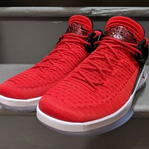 Air Jordan XXXII 32 Low Win like 96 Bred Black Red